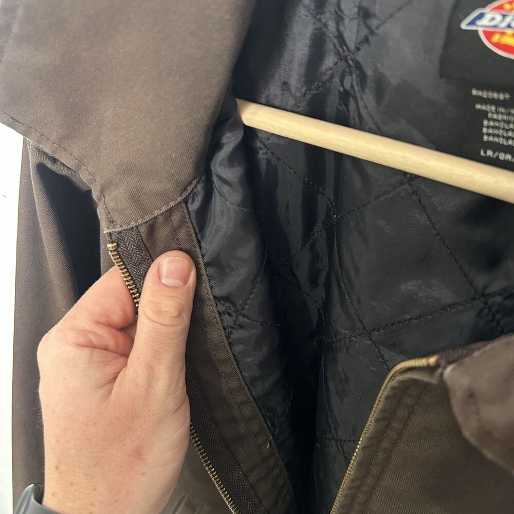 Dickies Insulated Quilt-Lined Eisenhower Jacket “Dark Brown” - Picture 10 of 10